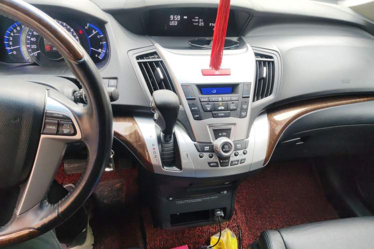 Used Honda Odyssey 2014 2.4L Luxury Edition Audio And AC Panel