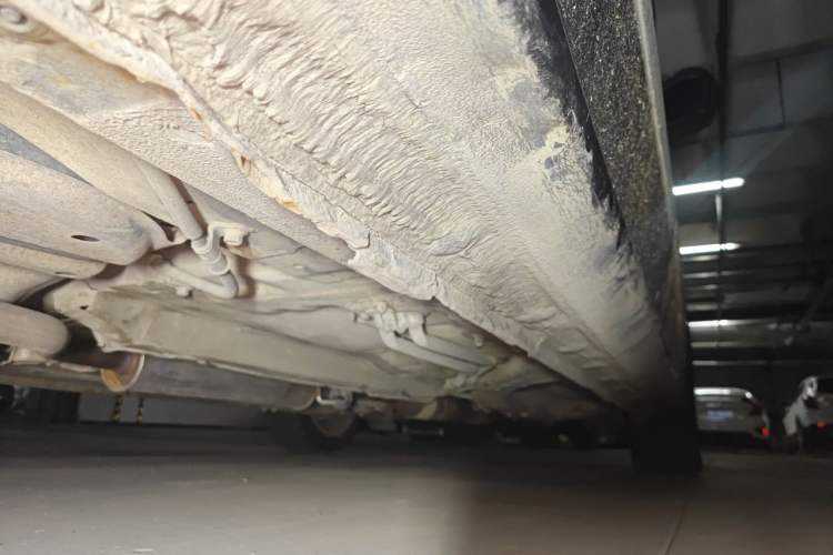 Used Honda Odyssey 2014 2.4L Luxury Edition Chassis Rear Right