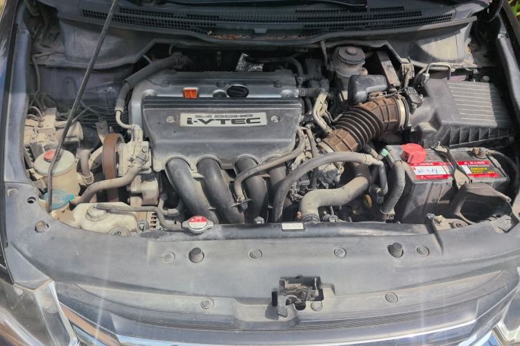 Used Honda Odyssey 2014 2.4L Luxury Edition Engine Bay
