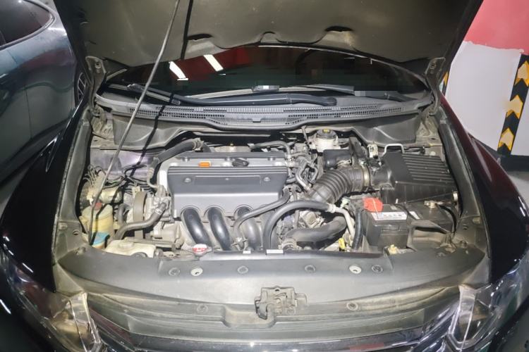Used Honda Odyssey 2014 2.4L Luxury Edition Engine Bay