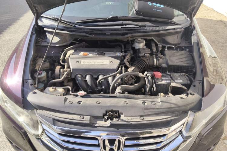 Used Honda Odyssey 2014 2.4L Luxury Edition Engine Bay