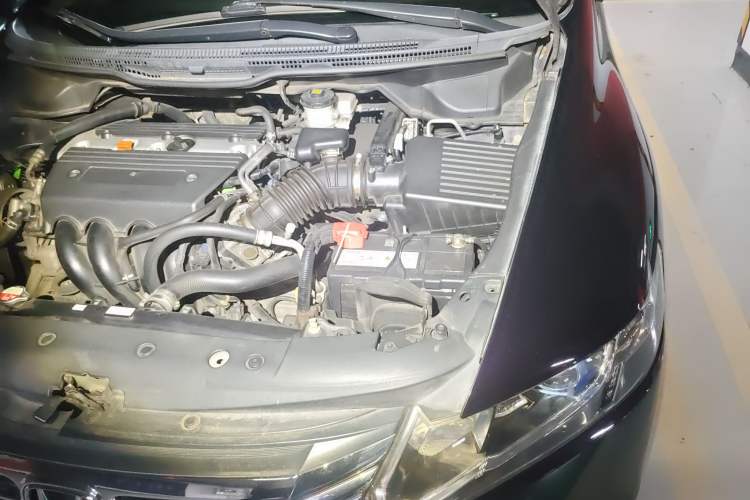 Used Honda Odyssey 2014 2.4L Luxury Edition Engine Bay Left