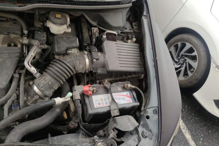 Used Honda Odyssey 2014 2.4L Luxury Edition Engine Bay Left