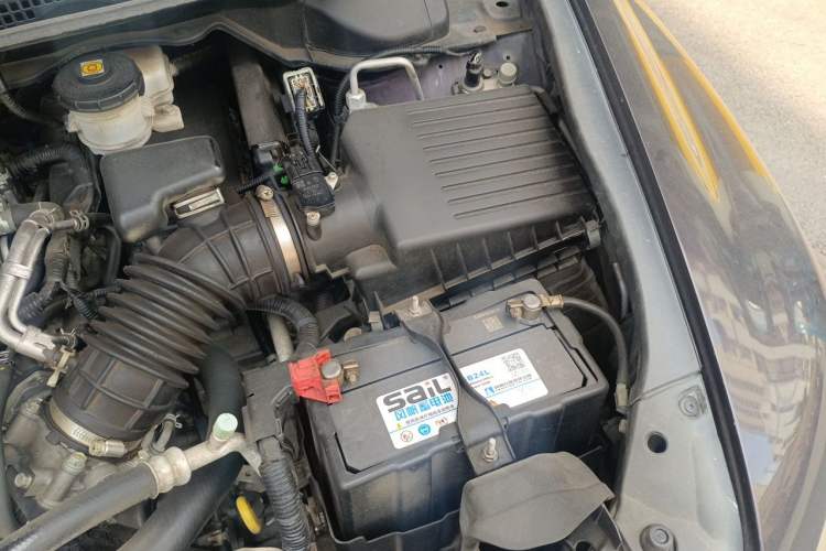 Used Honda Odyssey 2014 2.4L Luxury Edition Engine Bay Left
