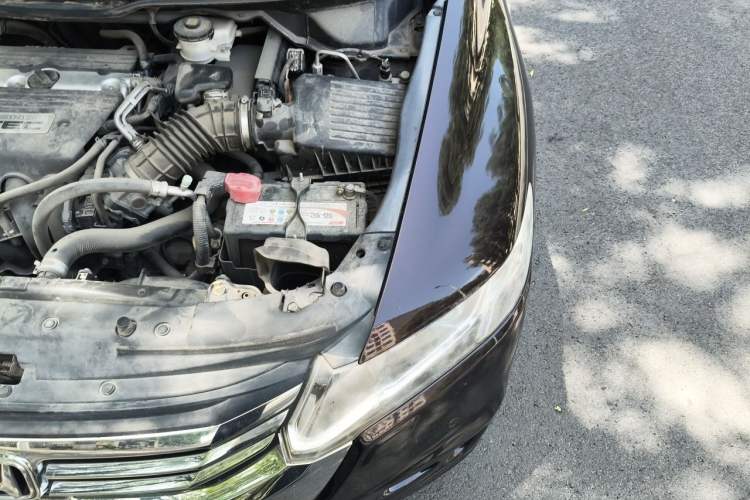 Used Honda Odyssey 2014 2.4L Luxury Edition Engine Bay Left