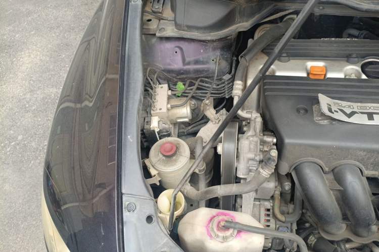 Used Honda Odyssey 2014 2.4L Luxury Edition Engine Bay Right