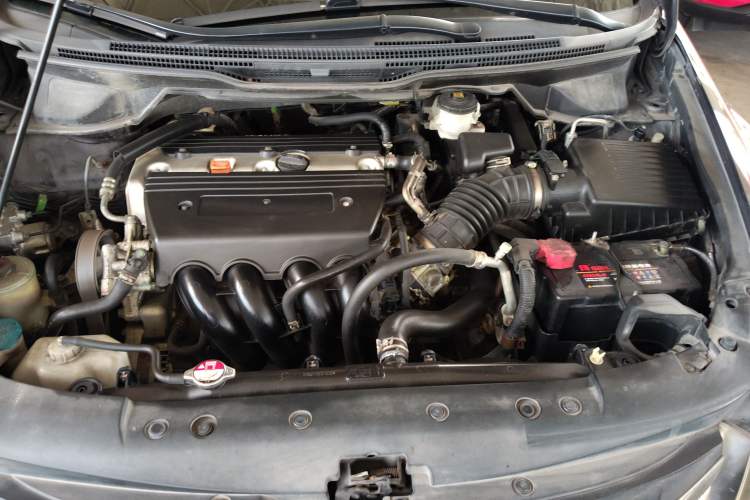 Used Honda Odyssey 2014 2.4L Elite Edition Engine Bay
