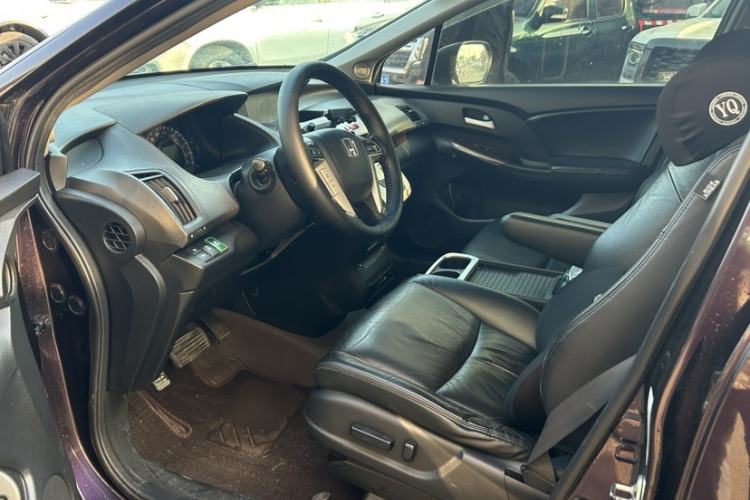 Used Honda Odyssey 2014 2.4L Luxury Edition Interior 2
