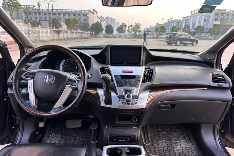 Used Honda Odyssey 2014 2.4L Luxury Edition Interior 3