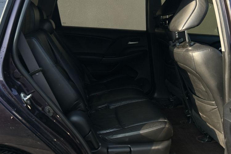 Used Honda Odyssey 2014 2.4L Luxury Edition Interior 4