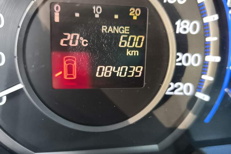 Used Honda Odyssey 2014 2.4L Luxury Edition Odometer Close Up