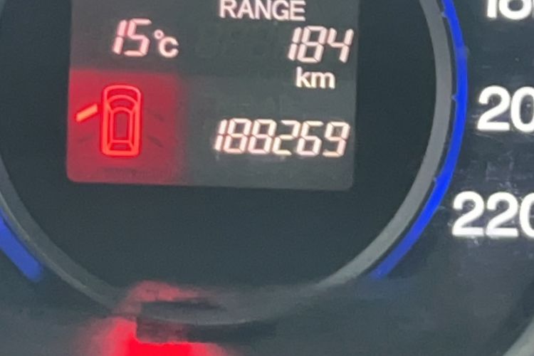 Used Honda Odyssey 2014 2.4L Luxury Edition Odometer Close Up