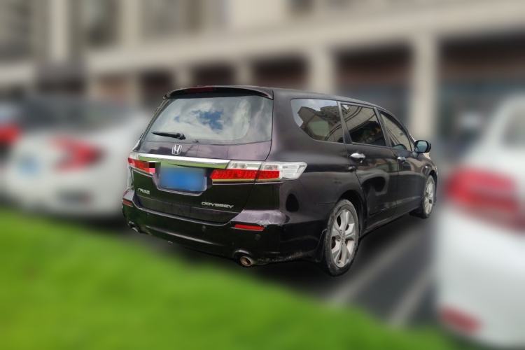 Used Honda Odyssey 2014 2.4L Luxury Edition Rear Right 45 Deg