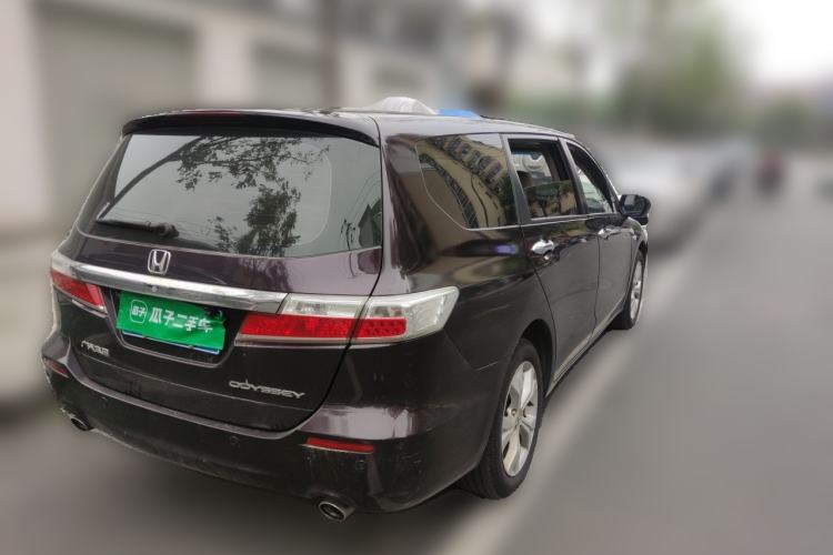Used Honda Odyssey 2014 2.4L Luxury Edition Rear Right 45 Deg