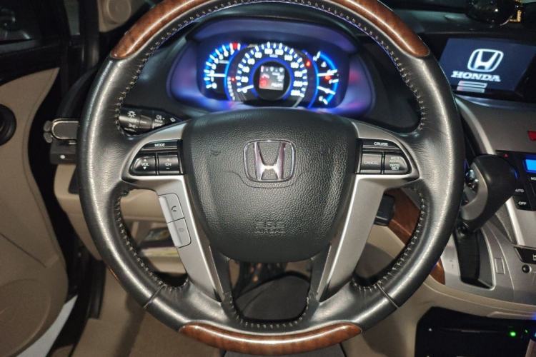 Used Honda Odyssey 2014 2.4L Luxury Edition Steering Wheel