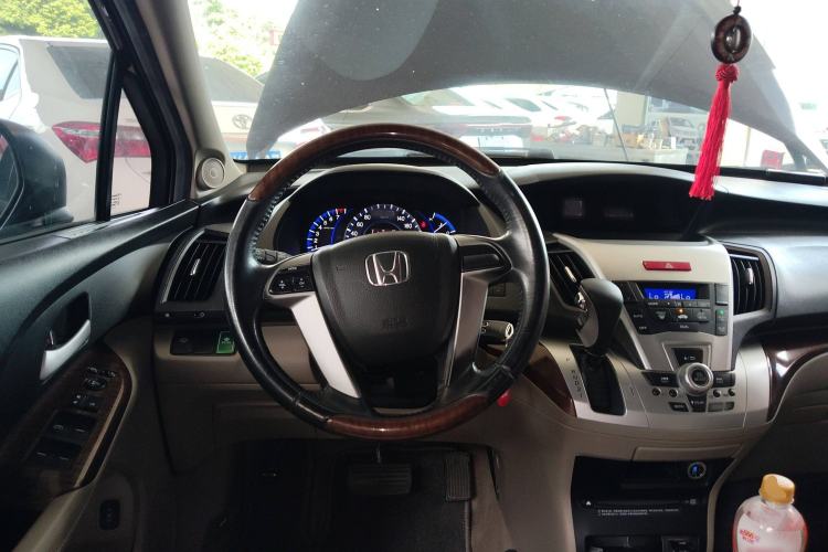 Used Honda Odyssey 2014 2.4L Elite Edition Steering Wheel