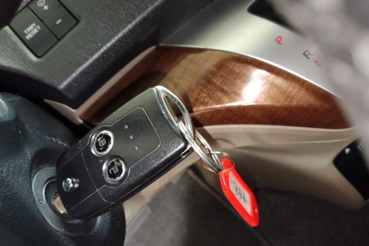 Used Honda Odyssey 2014 2.4L Elite Edition Vehicle Key