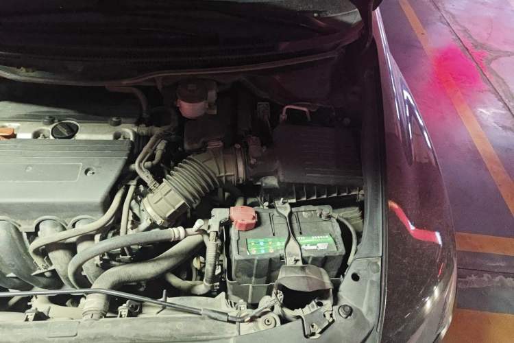 Used Honda Odyssey 2014 2.4L Luxury Edition Engine Bay Left