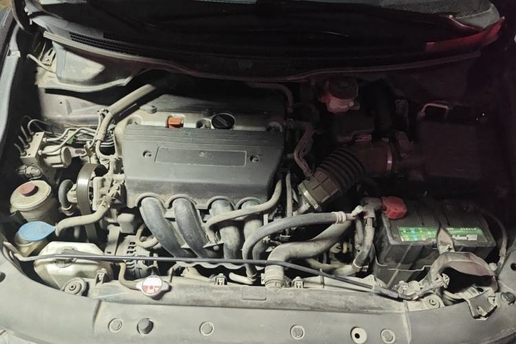 Used Honda Odyssey 2014 2.4L Luxury Edition Engine Bay