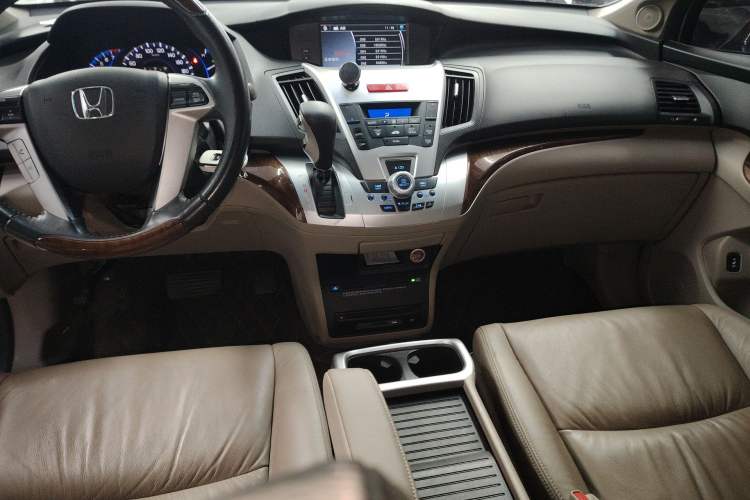 Used Honda Odyssey 2014 2.4L Luxury Edition Audio And AC Panel