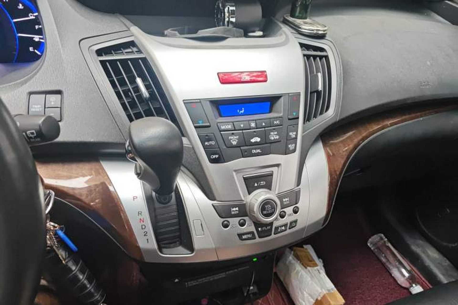 Used Honda Odyssey 2014 2.4L Luxury Edition Audio And AC Panel