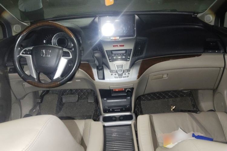 Used Honda Odyssey 2014 2.4L Elite Edition Center Console