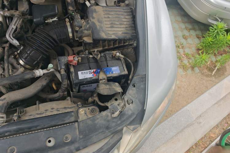 Used Honda Odyssey 2014 2.4L Luxury Edition Engine Bay Left