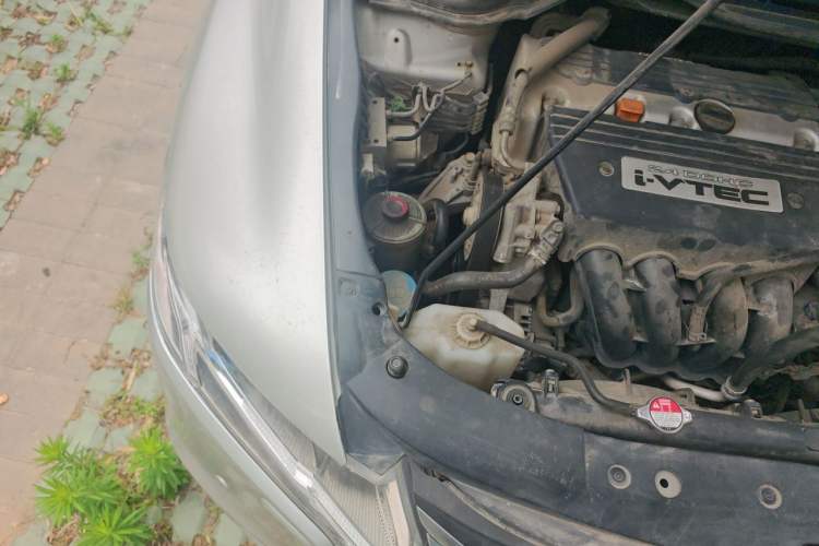 Used Honda Odyssey 2014 2.4L Luxury Edition Engine Bay Right