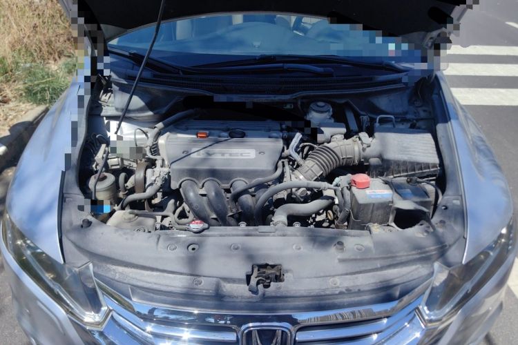 Used Honda Odyssey 2014 2.4L Luxury Edition Engine Bay