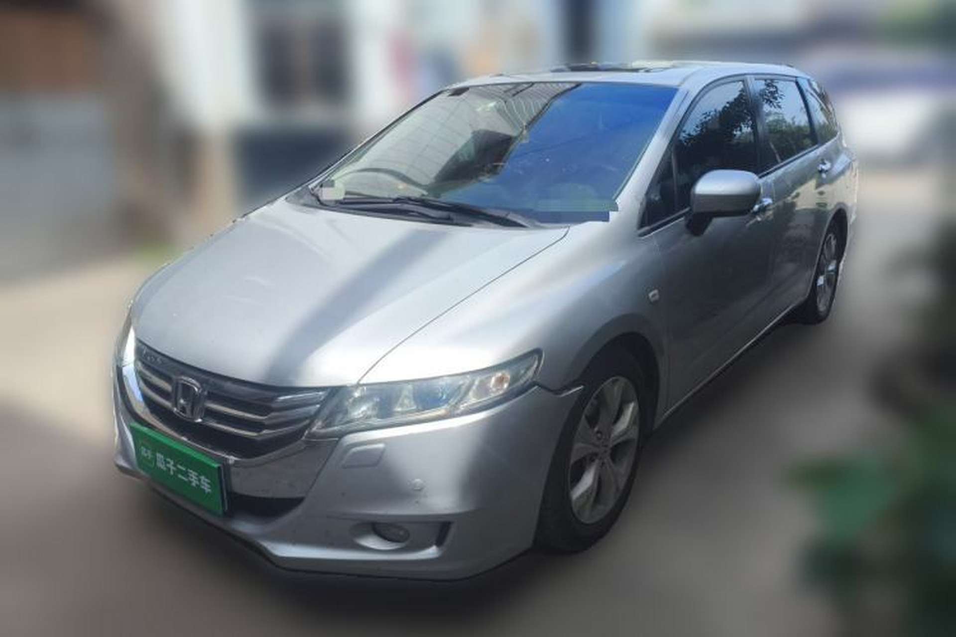 Used Honda Odyssey 2014 2.4L Luxury Edition Front Left 45 Deg