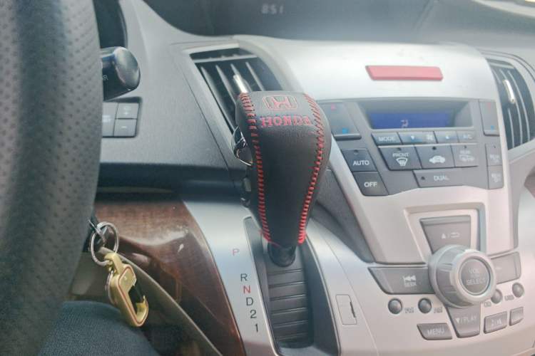 Used Honda Odyssey 2014 2.4L Luxury Edition Gear Lever