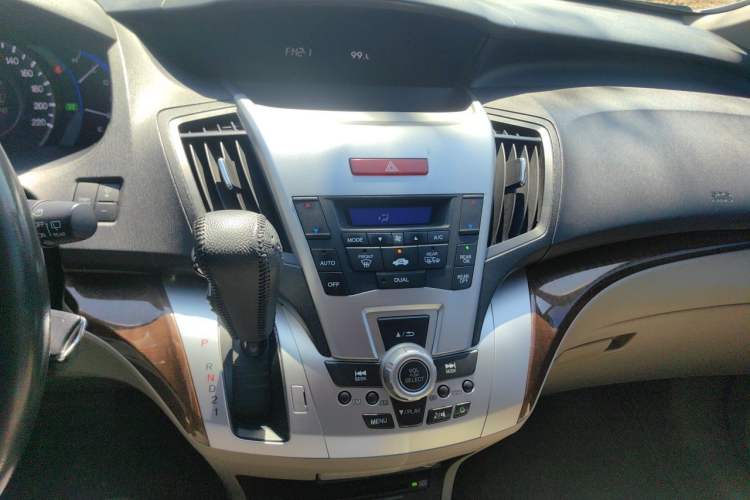 Used Honda Odyssey 2014 2.4L Luxury Edition Gear Lever