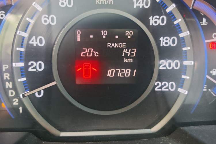 Used Honda Odyssey 2014 2.4L Luxury Edition Odometer Close Up