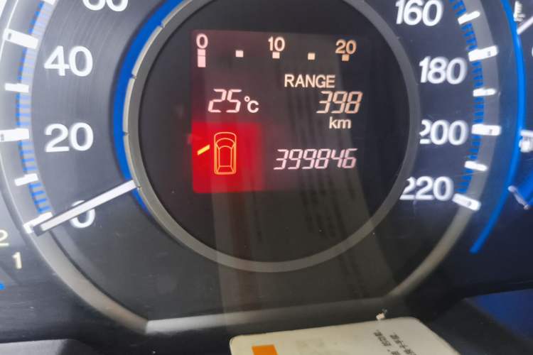 Used Honda Odyssey 2014 2.4L Luxury Edition Odometer Close Up