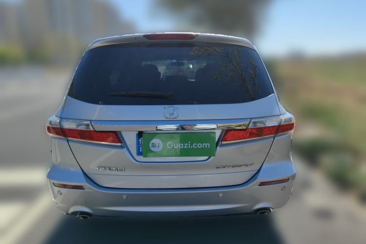 Used Honda Odyssey 2014 2.4L Luxury Edition Rear