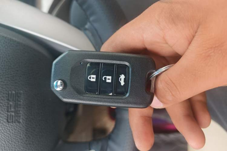 Used Honda Odyssey 2014 2.4L Luxury Edition Vehicle Key
