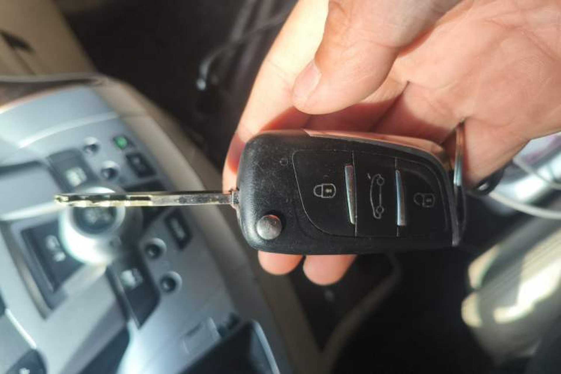 Used Honda Odyssey 2014 2.4L Luxury Edition Vehicle Key