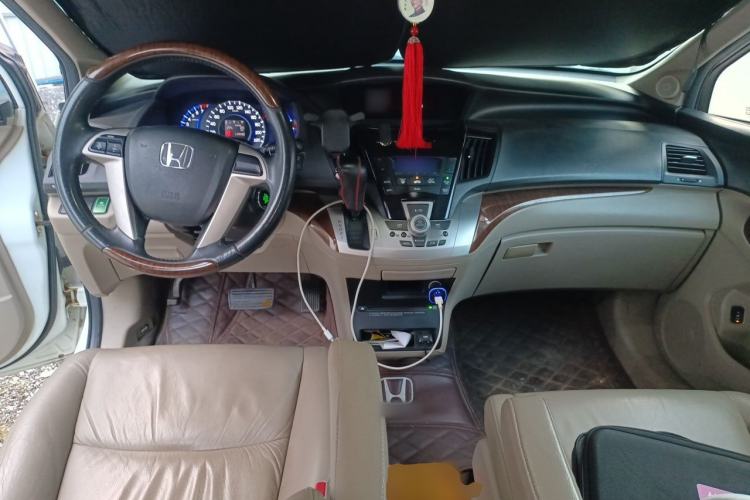 Used Honda Odyssey 2014 2.4L Elite Edition Center Console
