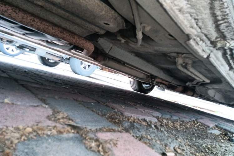Used Honda Odyssey 2014 2.4L Elite Edition Chassis Rear Right