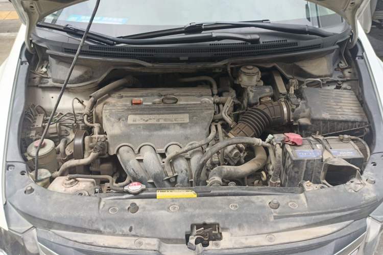 Used Honda Odyssey 2014 2.4L Luxury Edition Engine Bay
