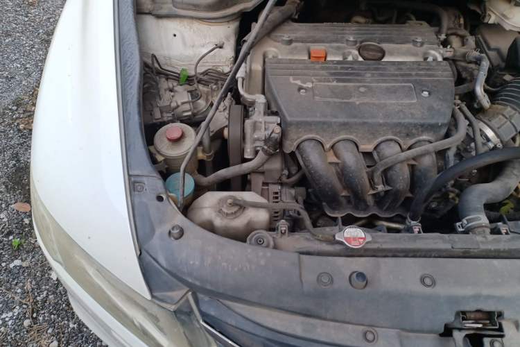 Used Honda Odyssey 2014 2.4L Elite Edition Engine Bay Right