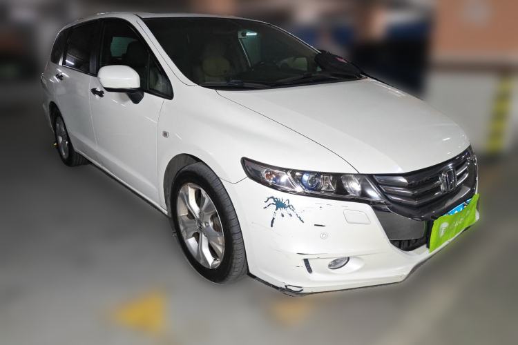 Used Honda Odyssey 2014 2.4L Luxury Edition Front Right 45 Deg