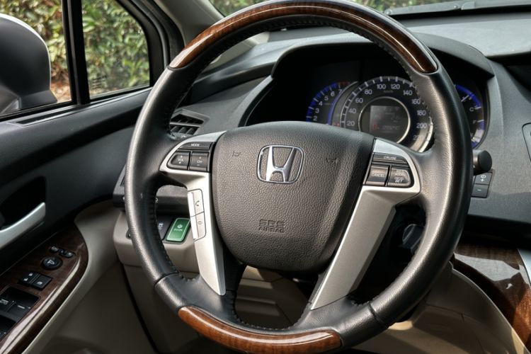Used Honda Odyssey 2014 2.4L Mingjian Lingxiu Edition Interior 9