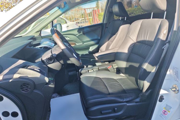 Used Honda Odyssey 2014 2.4L Luxury Edition Left Front Seat