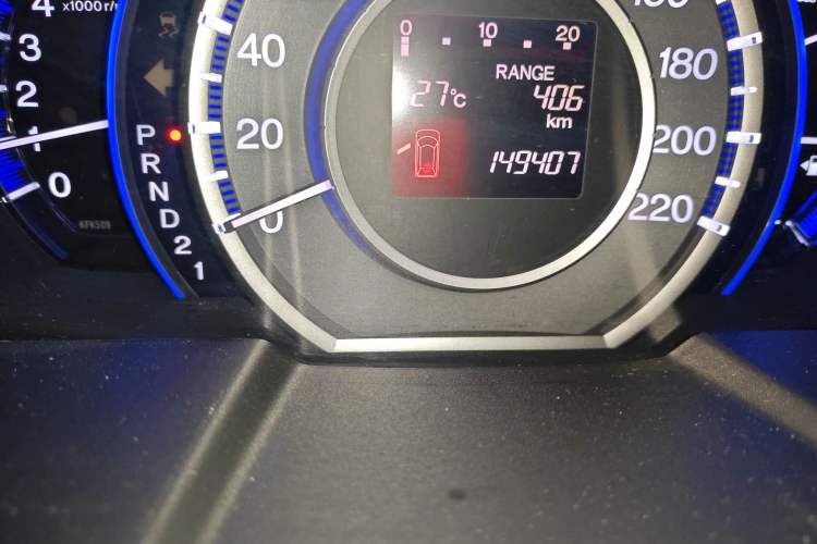 Used Honda Odyssey 2014 2.4L Luxury Edition Odometer Close Up
