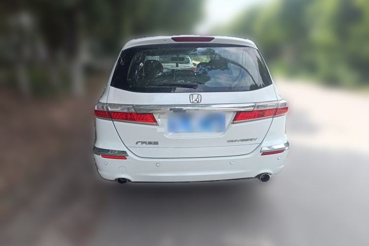 Used Honda Odyssey 2014 2.4L Luxury Edition Rear