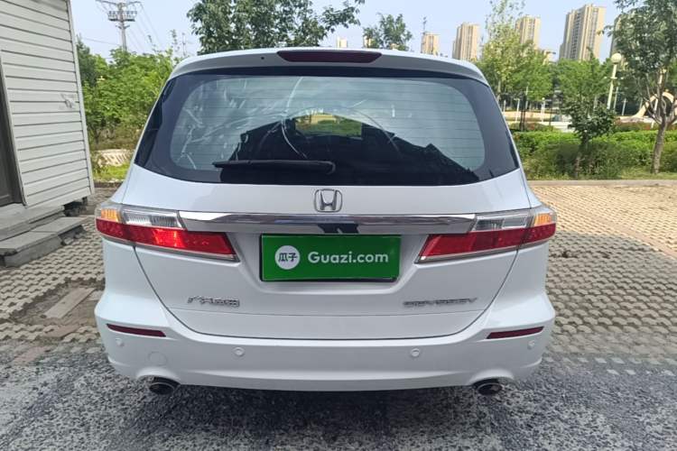 Used Honda Odyssey 2014 2.4L Luxury Edition Rear