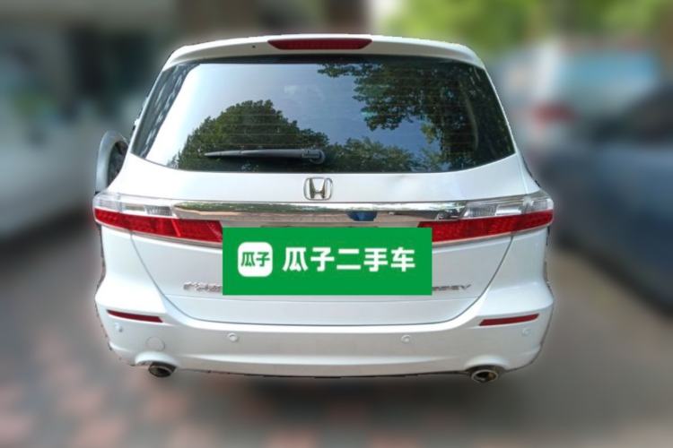 Used Honda Odyssey 2014 2.4L Elite Edition Rear