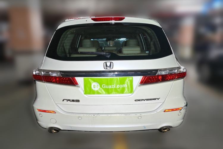 Used Honda Odyssey 2014 2.4L Luxury Edition Rear