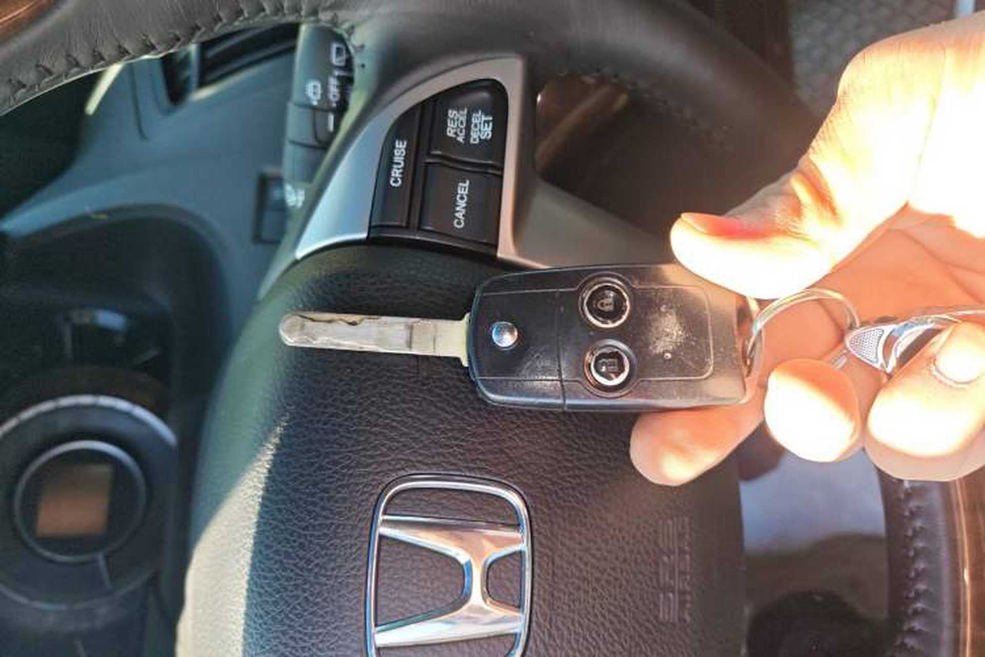 Used Honda Odyssey 2014 2.4L Luxury Edition Vehicle Key